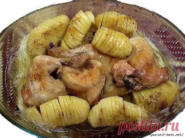 Курица с картошкой в рукаве