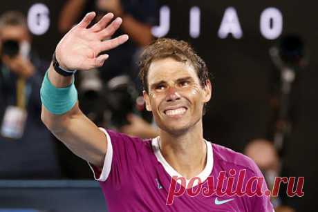 Надаля заподозрили в употреблении допинга на Australian Open. Экс-президент «Спартака» Андрей Червиченко усомнился в честности испанского теннисиста Рафаэля Надаля в финале Australian Open. Ему показалось подозрительным, что человек в 35 лет к концу игры бегал быстрее, чем в начале матча. «Лично у меня это вызывает одну реакцию — не все в этом поединке честно», — заявил он.
