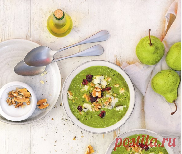 Суп-пюре с грушей и брокколи
Лук репчатый
1 шт.
Брокколи
2 кочана
Груши конференц
2 шт.
Бульон овощной
800 мл
Оливковое масло
2 ст. л.
Сыр с голубой плесенью
60 г
Клюква сушеная
20 г
Грецкий орех
20 г