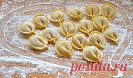 Пельмени, вареники, манты лепите сами или покупаете?? / Искусство кулинарии
