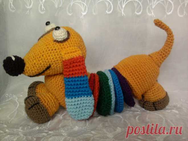 такса по МК Елены Беловой http://knitted-style.blogspot.ru/2013/07/vazanaya-taksa-ot-eleni-belovoy.html