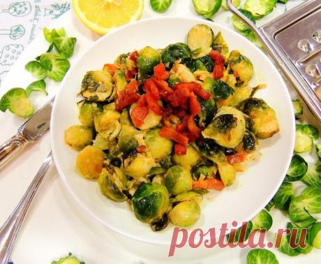 Брюссельская капуста с беконом в соусе «Альфредо»: вкуснейшее блюдо к праздничному столу
