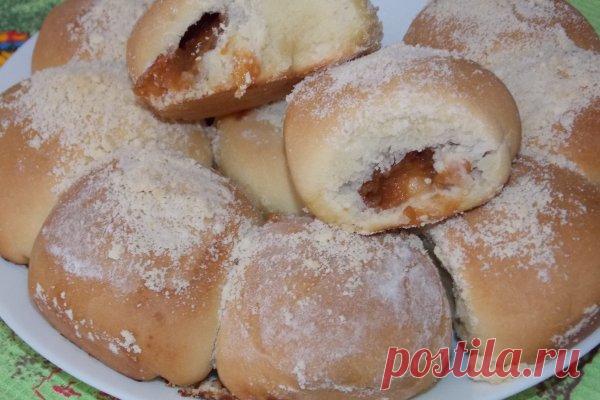 Бездрожжевые булочки на сыворотке с повидлом и посыпкой | CityWomanCafe.com