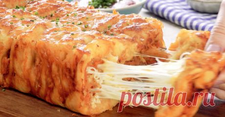 Слоеный хлеб с сыром и курочкой: очень необычный и вкусный рецепт. Вот так хлеб!
