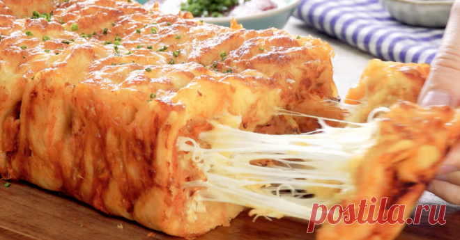 Слоеный хлеб с сыром и курочкой: очень необычный и вкусный рецепт. Вот так хлеб!