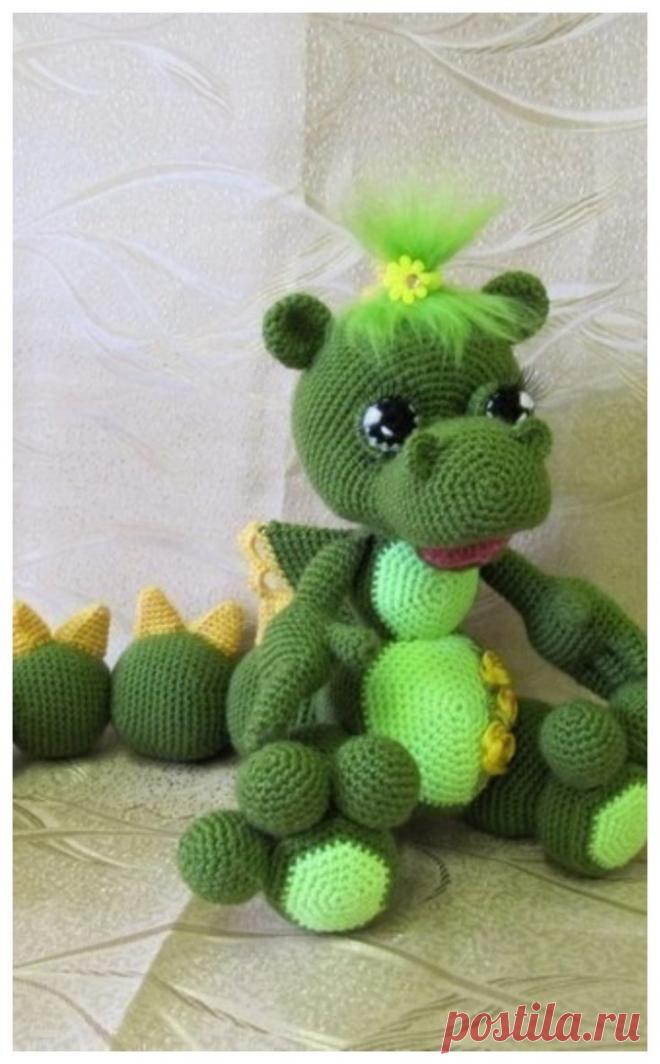 Knitted toy Dracoch