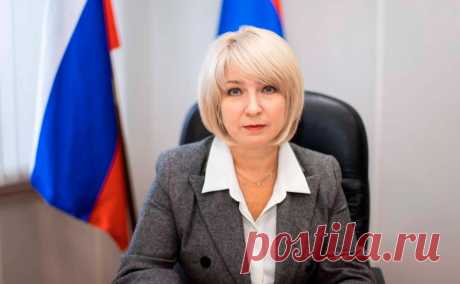 Депутат карельского закса на заседании назвала общественницу «курицей». Глава комитета по образованию, культуре, спорту и молодежной политике Заксобрания Карелии Галина Гореликова на заседании назвала «курицей» председателя правления организации «Заонежье» Валентину Сукотову.