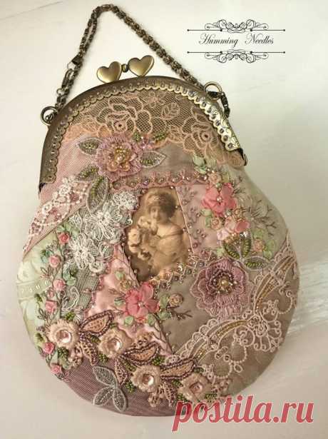 (2) Humming Needles - Хроника