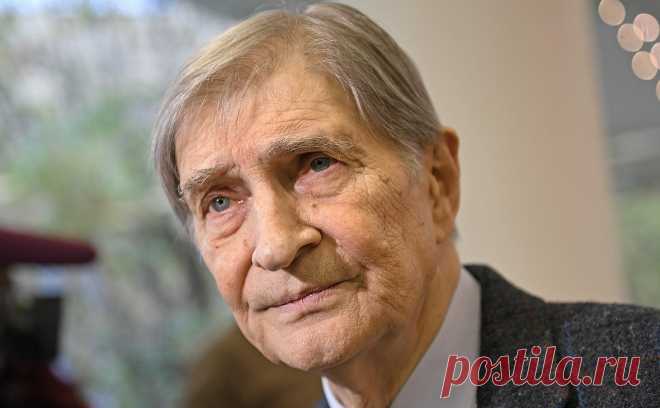 Игоря Ясуловича планово госпитализировали в Москве. Народного артиста России, профессора и художественного руководителя курса ГИТИСа Игоря Ясуловича госпитализировали.