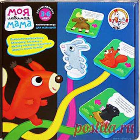 Эта забавная развивающая настольная игра для самых маленьких игроков уже давно известна многим мамам, папам, бабушкам и дедушкам. Теперь в новом современном оформлении она стала еще лучше!

У игры очень простые правила, большие удобные фишки, карточки с крупными понятными картинками и веселыми стихами. Всё это делает ее доступной и интересной даже для самых маленьких участников. Эта игра – прекрасный подарок любому малышу в возрасте от 3 до 5 лет.