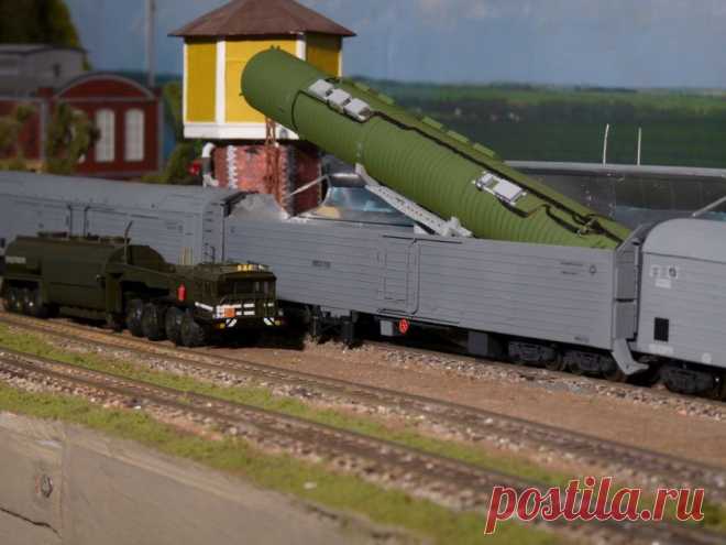 Россия возрождает боевой железнодорожный  комплекс | Мир оружия
