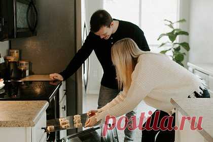 Россияне назвали самые популярные хобби в 2023 году. Самыми популярными хобби среди россиян в 2023 году стали мода и красота, кулинария и садоводство. В пятерку самых популярных увлечений также вошли рукоделие и домашние животные. К таким выводам пришли аналитики социальной сети «Одноклассники» на основании активности 22 миллионов пользователей в разделе «Увлечения».