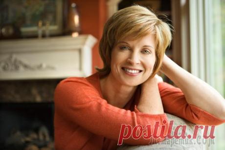 Как женщине сохранить молодость после 40 лет Сорокалетний возраст многим женщинам приносит тревогу и растерянность. В зеркале заметны первые следы увядания, и кажется, что время стремительно усилило свой бег. В этот период важно не отчаиваться. ...