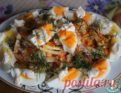 Яичный салат с жареной морковью – кулинарный рецепт