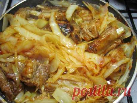 Рёбрышки с капустой