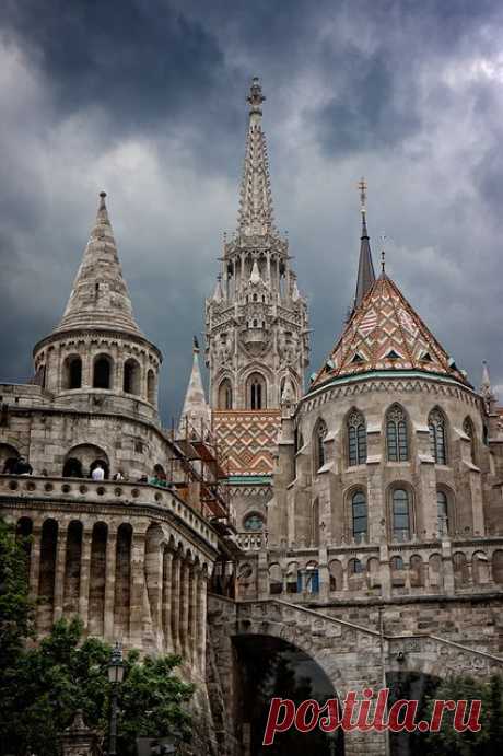 Matthias Church Budapest,  
flickr от Angel Villalba  |  Найдено на сайте flickr.com.