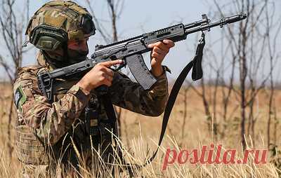 Марочко: ВС РФ контролируют более 30 км границы ДНР после взятия Камышевахи. Населенный пункт был последним под оккупацией на западе Донецкой Народной Республики, пояснил военный эксперт