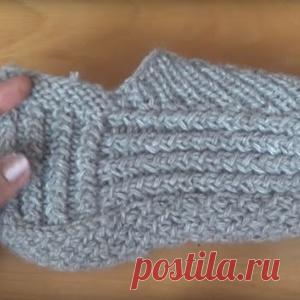 5 моделей вязанных спицами тапочек. Видео мастер - классы