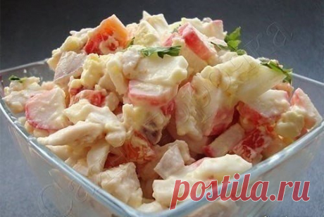 САЛАТ "КОРАЛЛ"
Состав:
· филе курицы
· 6-7 крабовых палочек ( можно крабовое мясо )
· 2-3 яйца
· 1/2 большого красного болгарского перца
· помидор
· соль
· белый перец
· майонез
Приготовление:
Отварить филе курицы, остудить.
Яйца сварить.
Помидор взять только стенки, жидкость с серединки убрать.
Помидор, перец, филе и яйца нарезать кубиками. Добавить соль, перец и майонез.