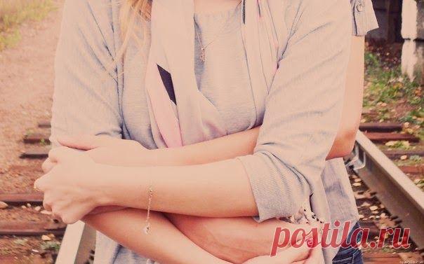 Помимо того, что объятия приносят радость... ...они еще и: | Семья и дом