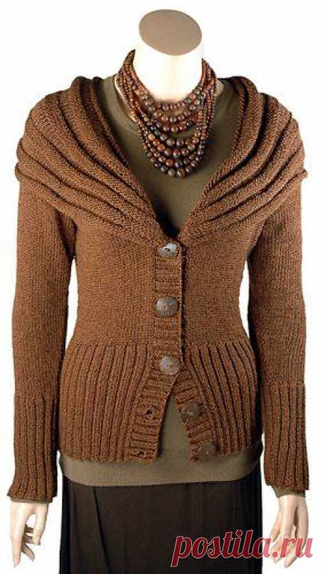 Жакет с объемной шалькой