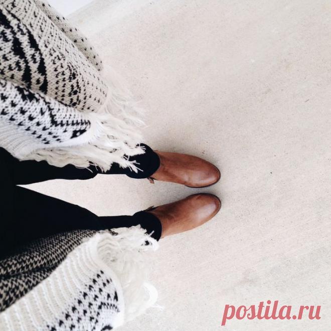 Ponchos, Boots, Booty - Picmia