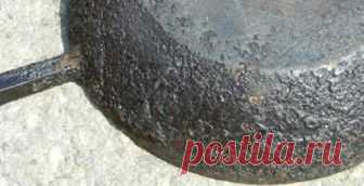 Мало кто испытывает удовольствие от уборки кухни… Очищение вытяжки, мытье холодильника и кафеля на кухне порой доводит хозяек до истерики. Наша