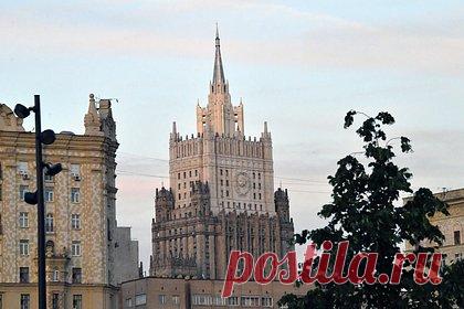 В МИД заявили об отсутствии альтернатив подключению Россельхозбанка к SWIFT. Для продолжения зерновой сделки необходим «ре-SWIFT» Россельхозбанка. Такое мнение высказал замглавы МИД РФ Сергей Вершинин. Его слова передает корреспондент «Ленты.ру». Высказывая свою точку зрения, представитель внешнеполитического ведомства отметил, что в Люксембурге у Россельхозбанка есть аффилированная структура.