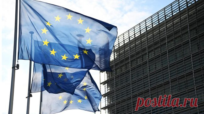 Guardian: Еврокомиссия хочет ввести санкции против 22 российских банков