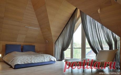 ИНТЕРЬЕР СПАЛЬНИ В МАНСАРДЕ | Самоцветик