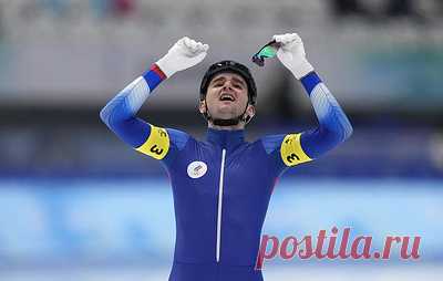 Российские конькобежцы завоевали серебро Олимпиады в командной гонке преследования. Победителем стала сборная Норвегии