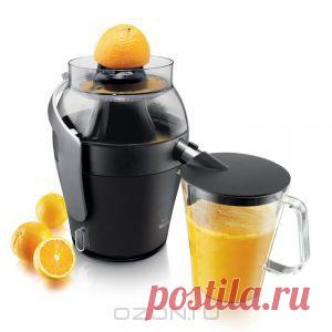 Соковыжималка электрическая с цитрус-прессом Philips HR1870/10 позволяет получить больше сока из овощей и фруктов. Также в комплект входит соковыжималка для цитрусовых. А благодаря инновационной сетке очистка займет у Вас минимум времени. Наслаждайтесь полезным домашним свежевыжатым соком каждый день!