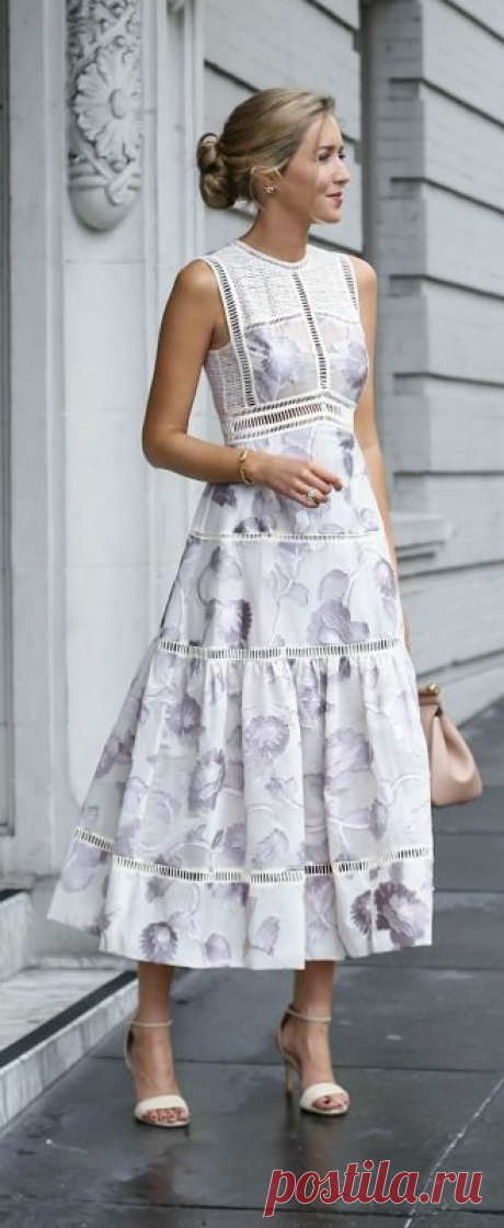 What to wear to high tea {white and lavender floral tea length dress, nude ankle strap pumps, nude satchel handbag + messy bun hairstyle}