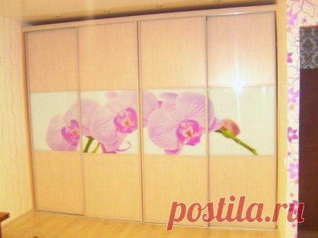 Шкафы-купе любой сложности на заказ.