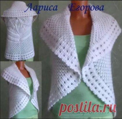 Жилетка  «Гусиные лапки» вязаная спицами, описание и схема по ссыпке:       http://ru4kami.ru/vyazhem-odezhdu/1085-zhiletka-spicami-gusinye-lapki.html