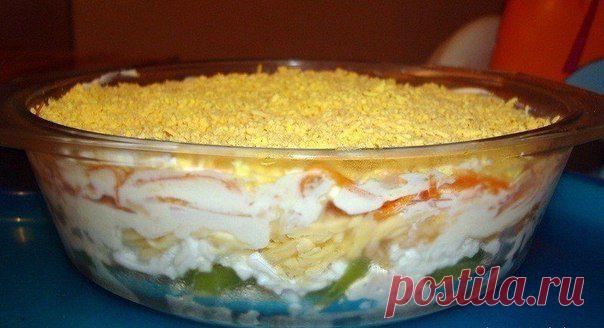 Салат из курицы с корейской морковью и киви