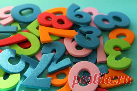 Magic Number в лоскутном шитье: что это такое и как это работает. Полезная статья о коэффициенте Magic Number, который помогает точно высчитать размеры треугольников при раскрое квилта. Подробные примеры.