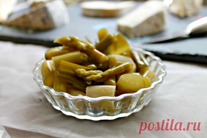 Pickling Recipes for Ball's Green Jars + a Giveaway - Fillmore Container