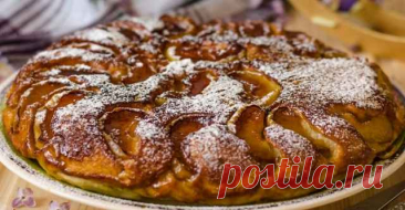 Зачем печь яблочный пирог на сметане вечером — Домашняя кулинария