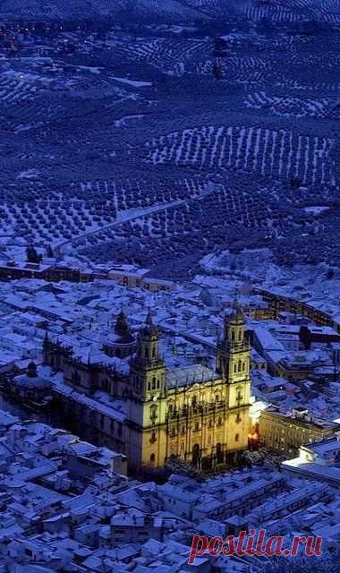 Winter.. Jaén Cathedral, Andalucia, Spain | Maria C Lopez Perez приколол(а) это к доске JAEN mi provincia, mi ciu…