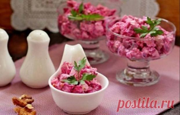 Какой салат приготовить чтобы не заморачиваться и получить удовольствие от вкуса 
Предлагаем вашему вниманию рецепт салата «Виолетта». Это блюдо не потребует у вас много времени (если заблаговременно подготовить один ингредиент) и не заставит потратиться на продукты.


Источник: К…