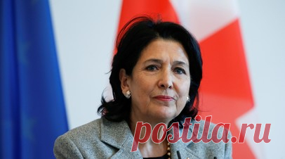 В парламенте Грузии заявили о поляризации власти из-за президента Зурабишвили. Президент Грузии Саломе Зурабишвили своими действиями приводит к поляризации власти в республике, считает глава комитета парламента по европейской интеграции Мака Бочоришвили. Читать далее