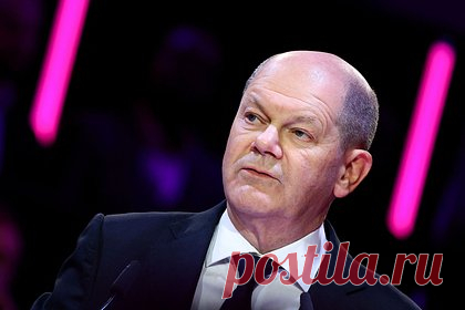 Шольц призвал утроить мощности возобновляемых источников энергии к 2030 году. Германия достигла больших успехов в развитии возобновляемых источников энергии и теперь остальной мир должен утроить мощности к 2030 году. Об этом заявил канцлер ФРГ Олаф Шольц на 28-й Конференции сторон Рамочной конвенции ООН об изменении климата (COP28) в Дубае. Он также призвал реформировать финансовую систему.