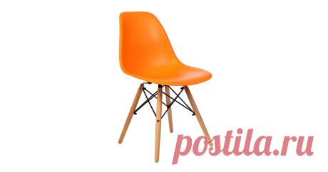Купить Стул Eames светло-оранжевый от производителя недорого, цена 1 990 руб, оптовая продажа с доставкой по всему миру, заказать можно прямо на сайте интернет-магазина ChiedoCover, дешево, как на Авито