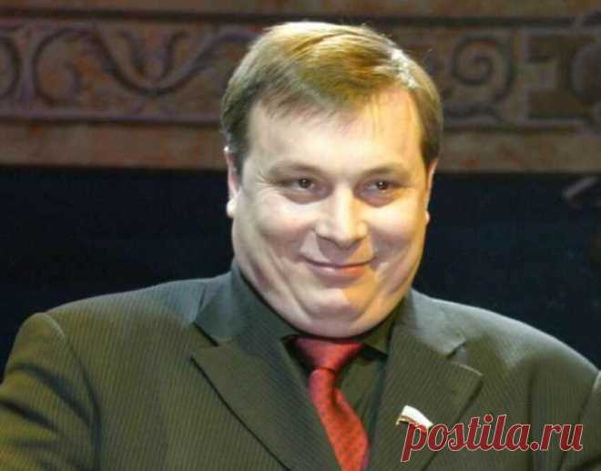 «Лег и проспал на них всю ночь»: как Разин использовал деньги «Ласкового мая» в качестве матраса Последние новости шоу-бизнеса России и мира, биографии звезд, гороскопы - Вешкаймские вести
