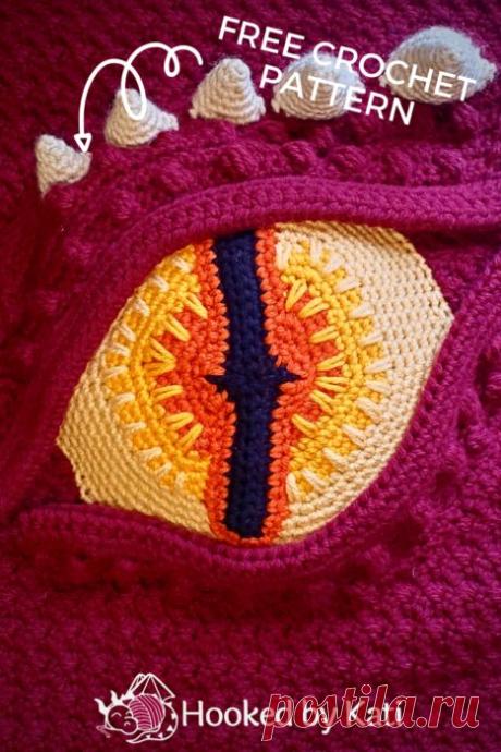 Dragon Eye Pillow | Free Crochet Pattern - Hooked by Kati
