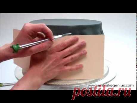 Evil Cake Genius Lace Cake Stencil- Dolly Primrose