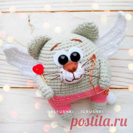 PDF Валькин кот крючком. FREE crochet pattern; Аmigurumi doll patterns. Амигуруми схемы и описания на русском. Вязаные игрушки и поделки своими руками #amimore - 14 февраля, день Святого Валентина, любовь, сердце, сердечко, котик, кот, кошечка, кошка, котенок.