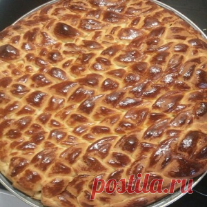 Пирог с капустой и яйцами