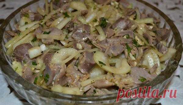 Маринованные куриные желудочки - Четыре вкуса - медиаплатформа МирТесен Маринованные куриные желудочки в соевом соусе пикантные и невероятно вкусные. Ингредиенты 1. Куриные желудочки — 0,5 кг. 2. Луковица — 1 шт. 3. Чеснок — 5 зубков 4. Уксус — 1/4 стакана 5. Подсолнечное масло — 1/2 стакана 6. Соевый соус — 1 ст. ложка 7. Пучок укропа 8. Соль и перец по вкусу....